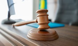 Ақтөбеде әскери тергеу қызметінің екі қызметкері пара талап еткені үшін ұзақ мерзімге сотталды