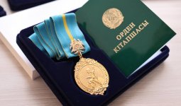 "Күміс алқа" және "Алтын алқа" алған аналарға өмір бойына жәрдемақы төленеді