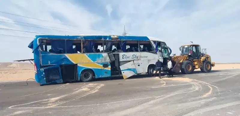 В Египте перевернулся автобус с туристами