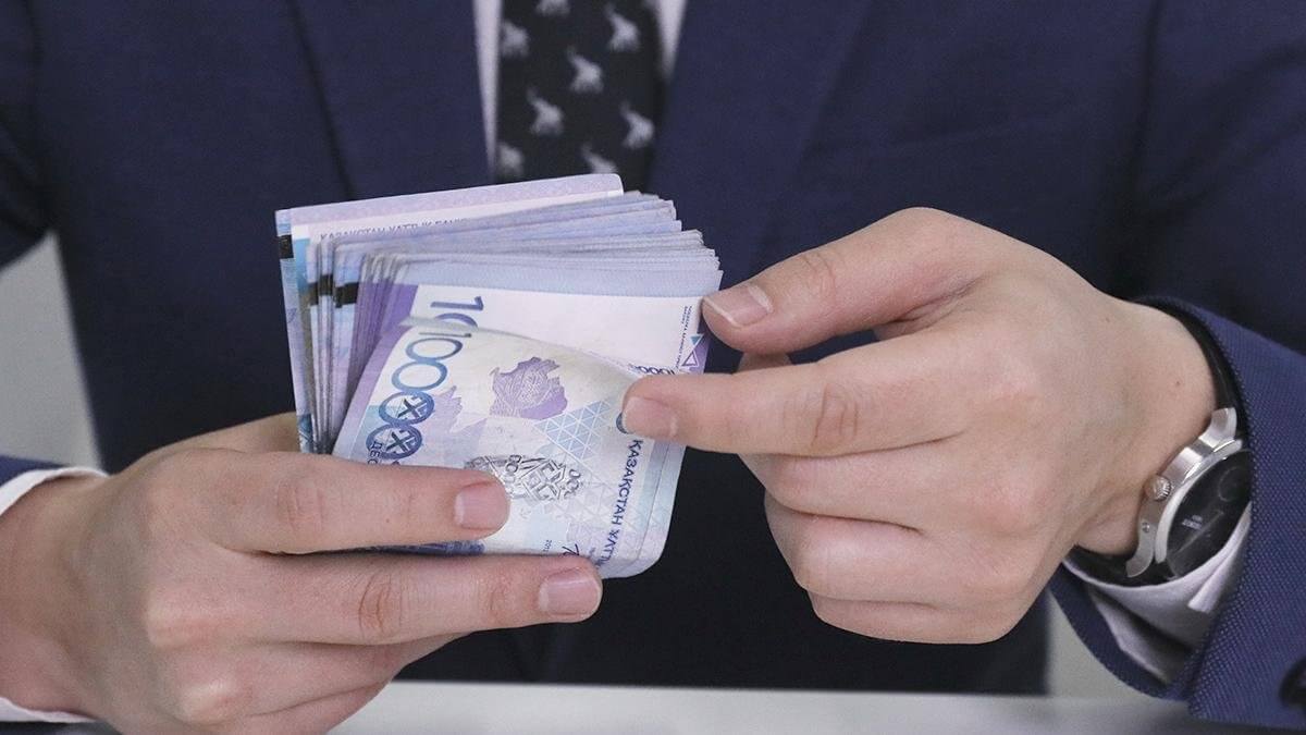 Жетісу облысында ірі шенеунік пара алды деген күдікке ілінді