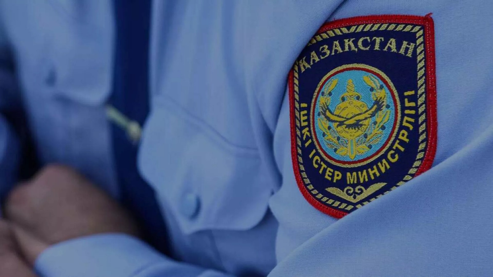 Полицейского нашли мертвым дома в Актобе